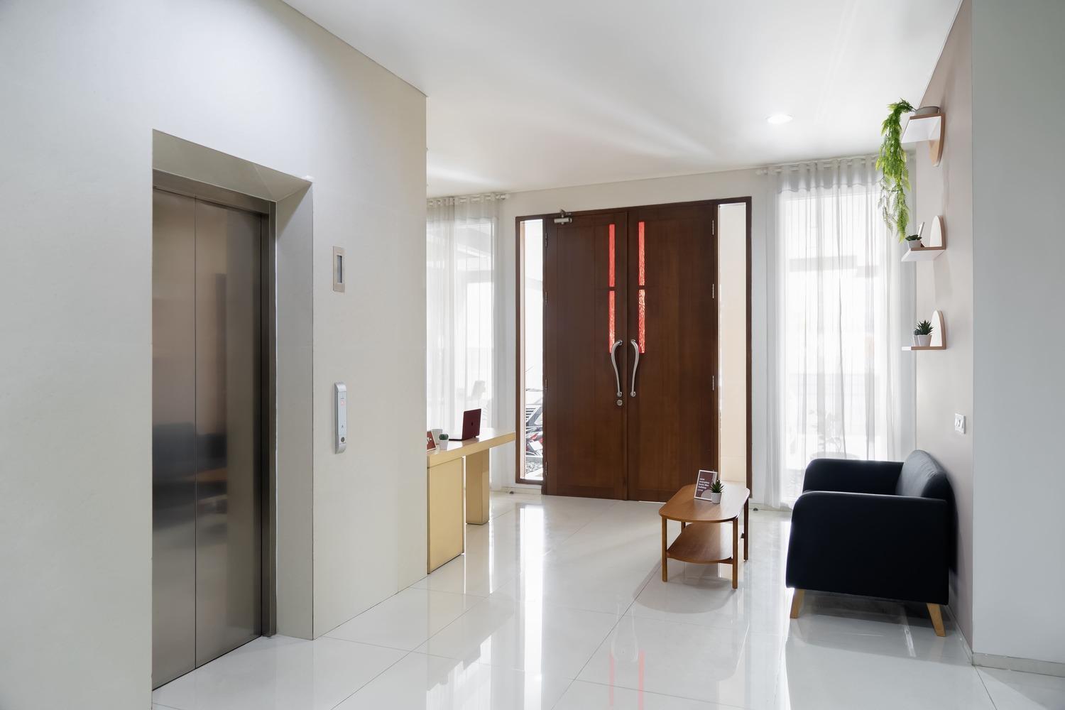 Hotel Cove Mk House Senopati Yakarta Exterior foto